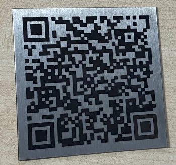 Nerezová destička s QR kódem 8x8 cm